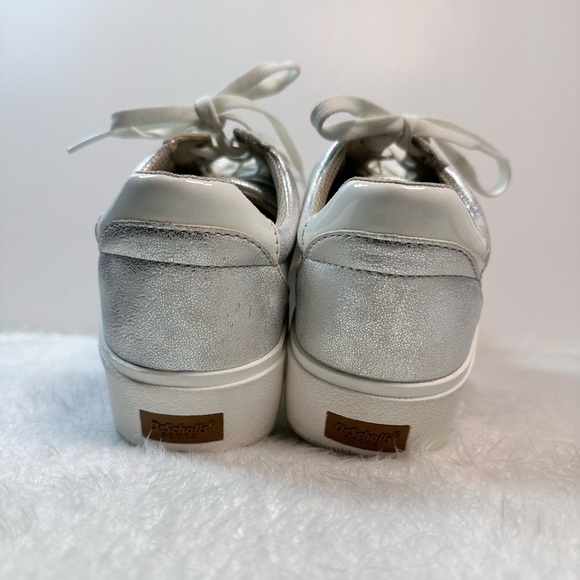 Dr. Scholl's Silver Sneakers with Platform Sole🤍🤍 - Picture 3 of 10
